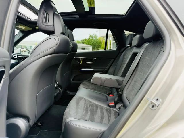 Mercedes-Benz GLC 300 AMG Line GLC 300 d