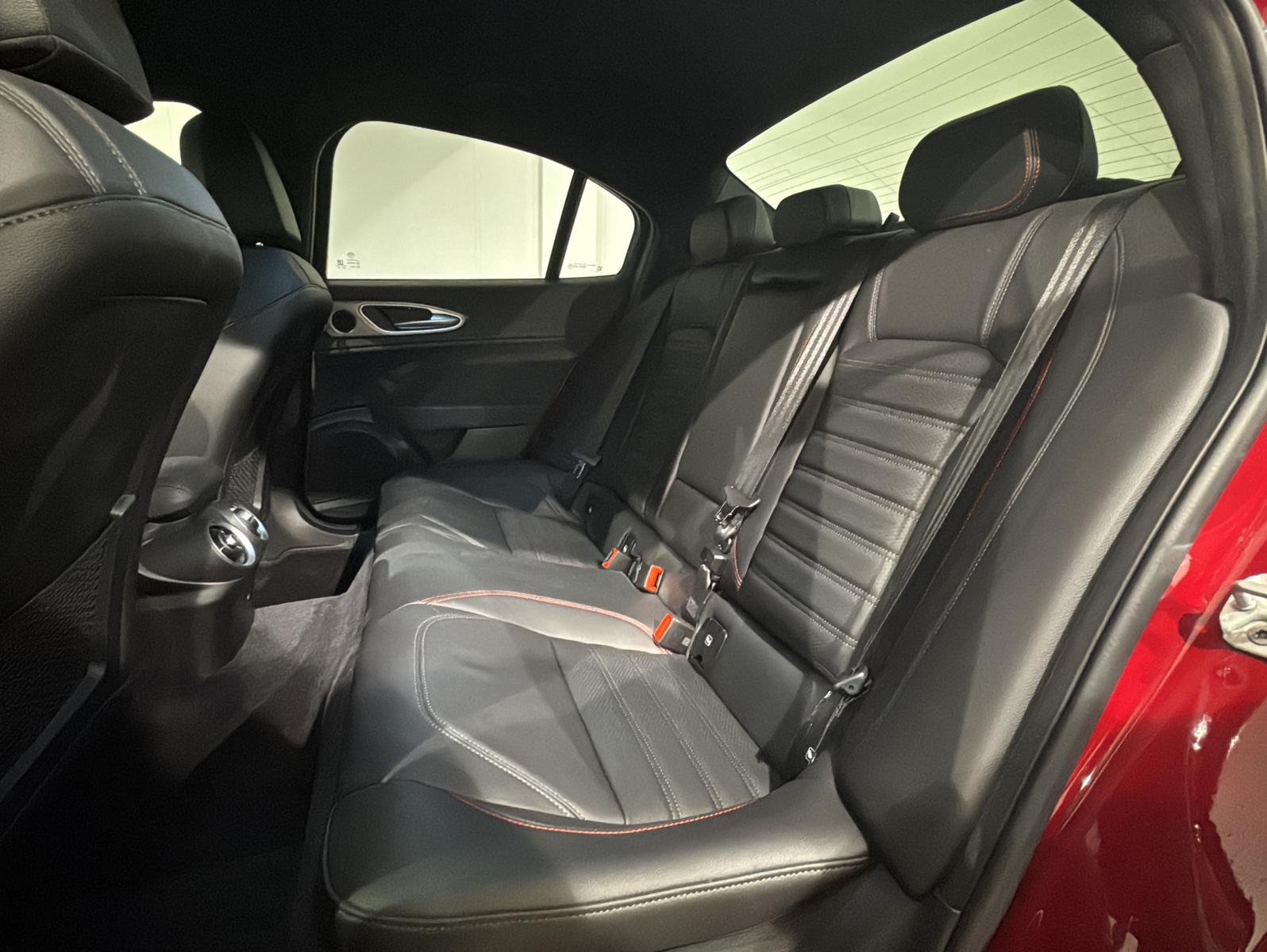 Alfa Romeo Giulia Q4