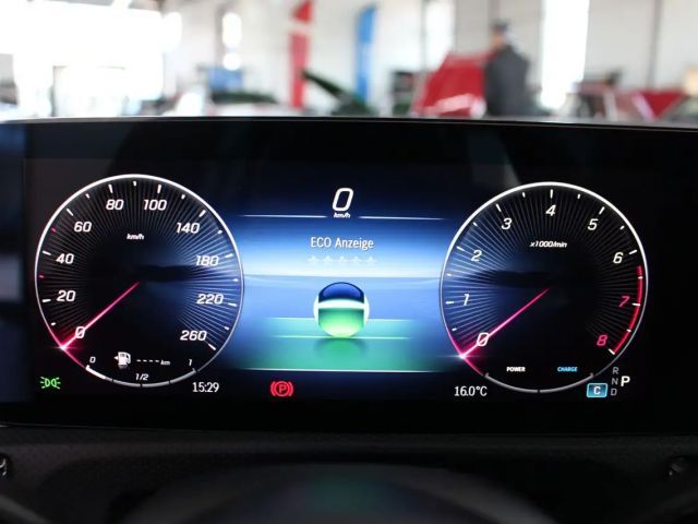 Mercedes-Benz A 200 AMG Line