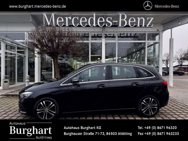Mercedes-Benz B 180 Progressive Sedan