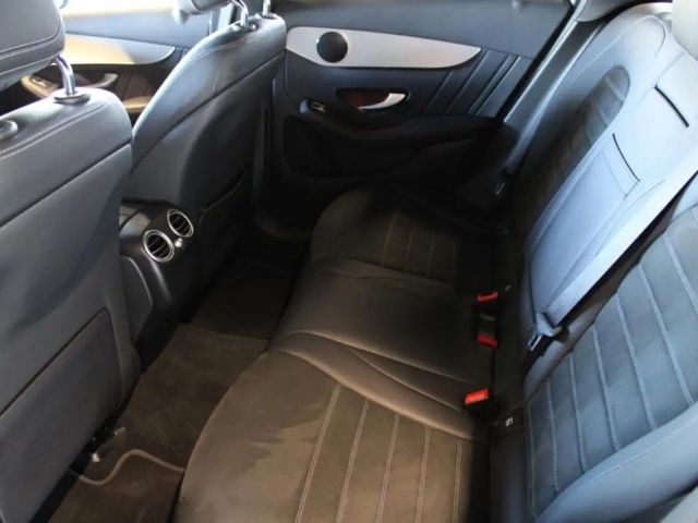 Mercedes-Benz GLC 300 4MATIC AMG Line