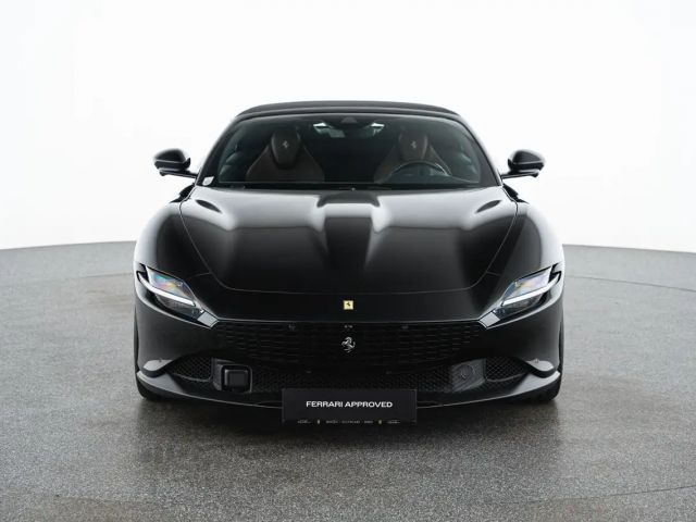 Ferrari Roma Spider