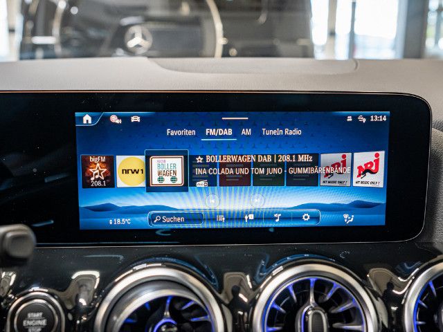 Mercedes-Benz GLA 180 