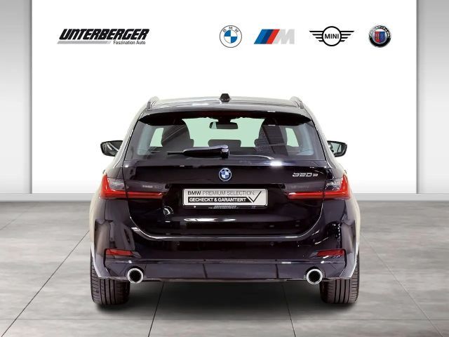 BMW 320 320e Touring