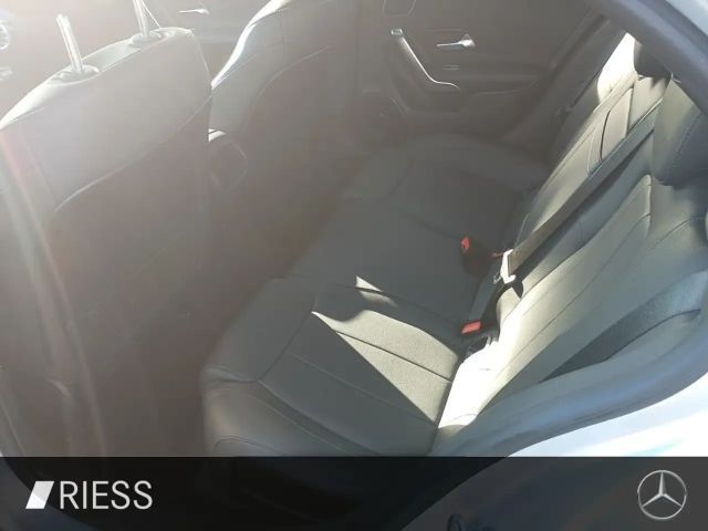 Mercedes-Benz A 250 4MATIC Hatchback