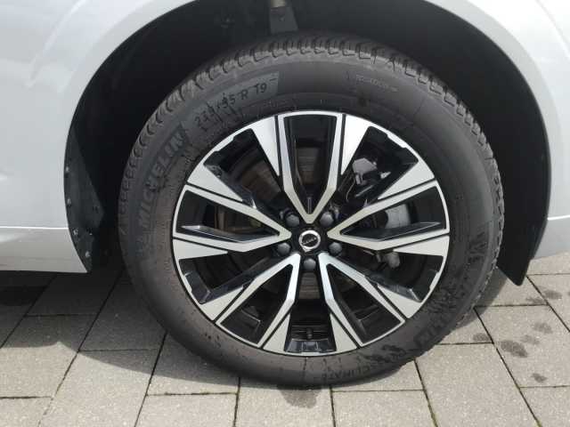 Volvo XC60 Dark Plus