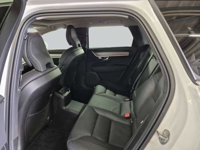 Volvo V90 V90