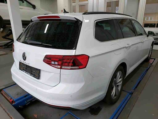 Volkswagen Passat 2.0 TDI Business DSG Variant