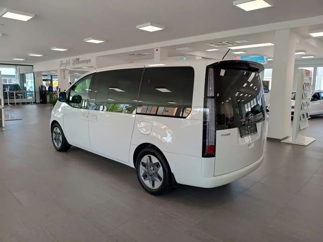 Hyundai Staria Trend