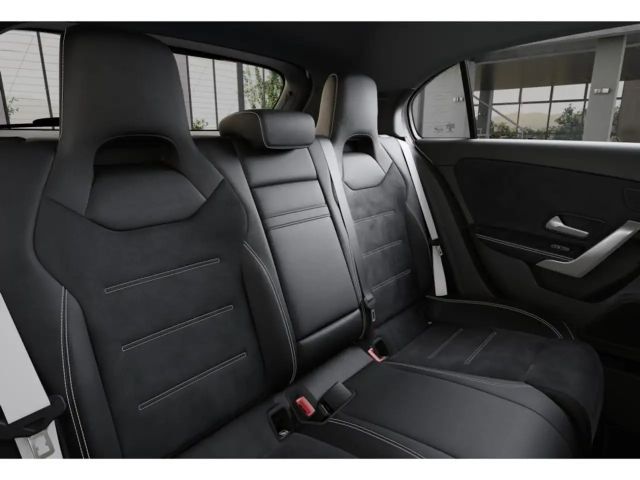 Mercedes-Benz A 200 A 200 d AMG Line