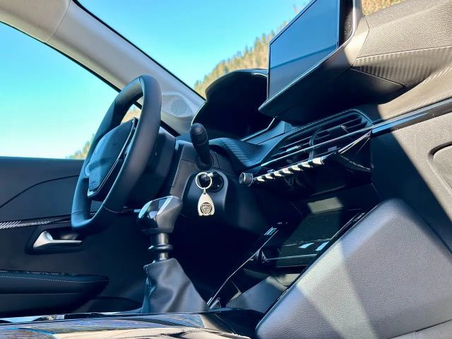 Peugeot 208 Allure Pack