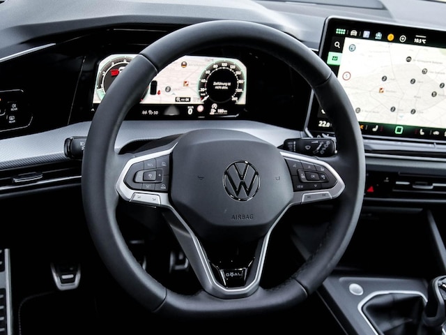 Volkswagen Golf 1.5 TSI Golf VIII IQ.Drive