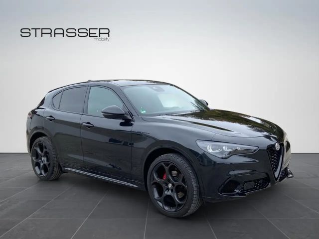 Alfa Romeo Stelvio Q4