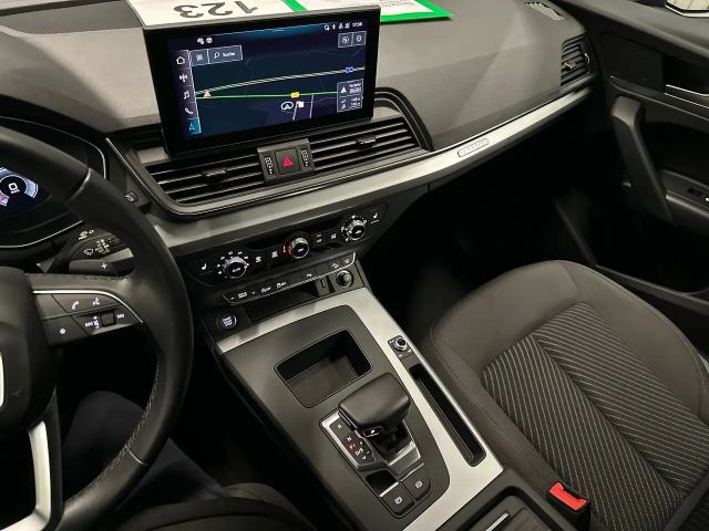 Audi Q5 40 TDI Business Quattro S-Line
