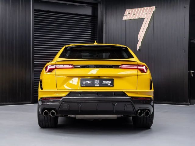 Lamborghini Urus Performante