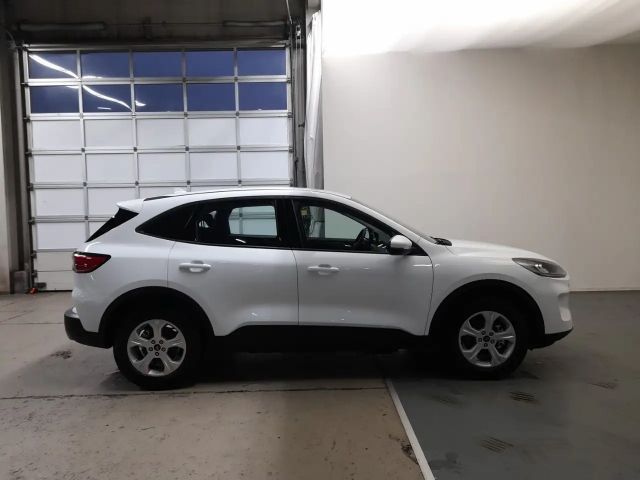 Ford Kuga Cool & Connect