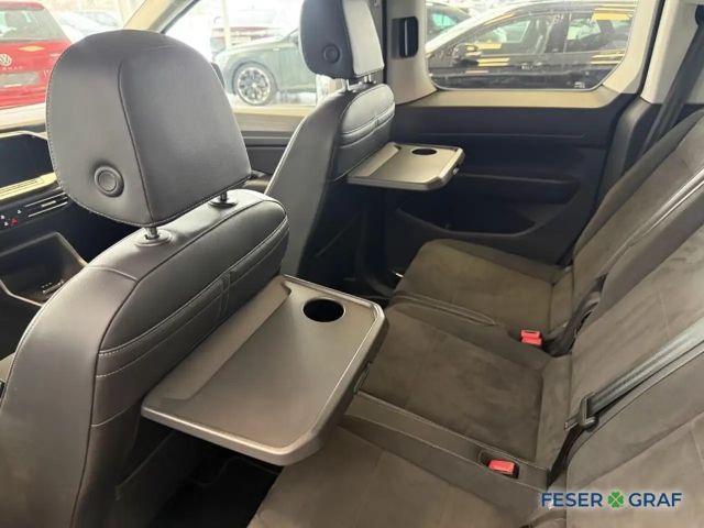 Volkswagen Caddy AHK*LED*Navi*Pano*Sthzg.*RearView*