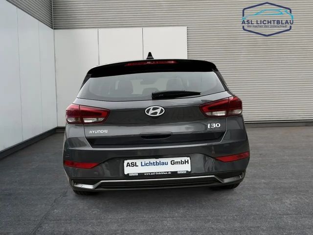 Hyundai i30 1.0 2WD Advantage T-GDi