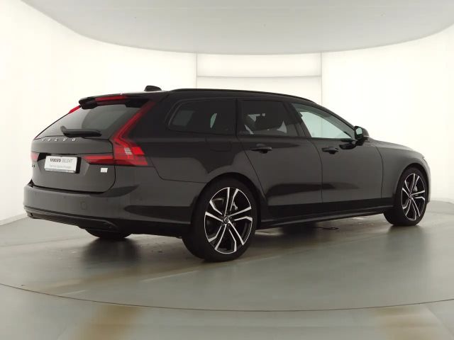 Volvo V90 AWD Dark Plus T8