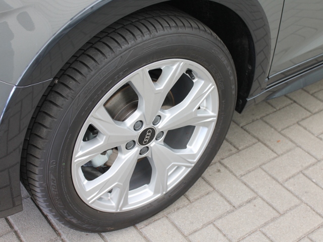 Audi A1 30 TFSI Allstreet S-Tronic