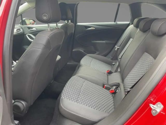 Opel Astra Edition Sports Tourer