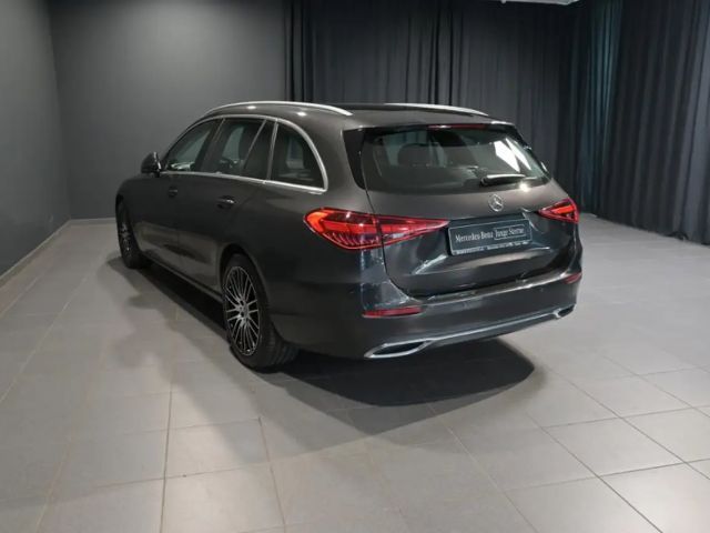 Mercedes-Benz C 220 C 220 d Estate