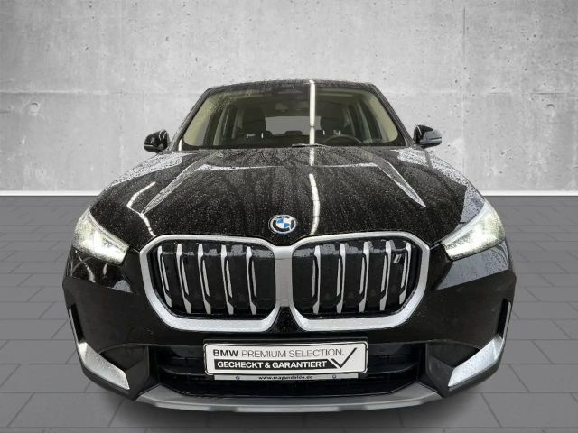 BMW iX1 xDrive30