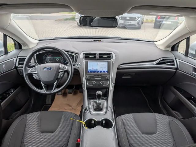 Ford Mondeo Business Titanium Wagon