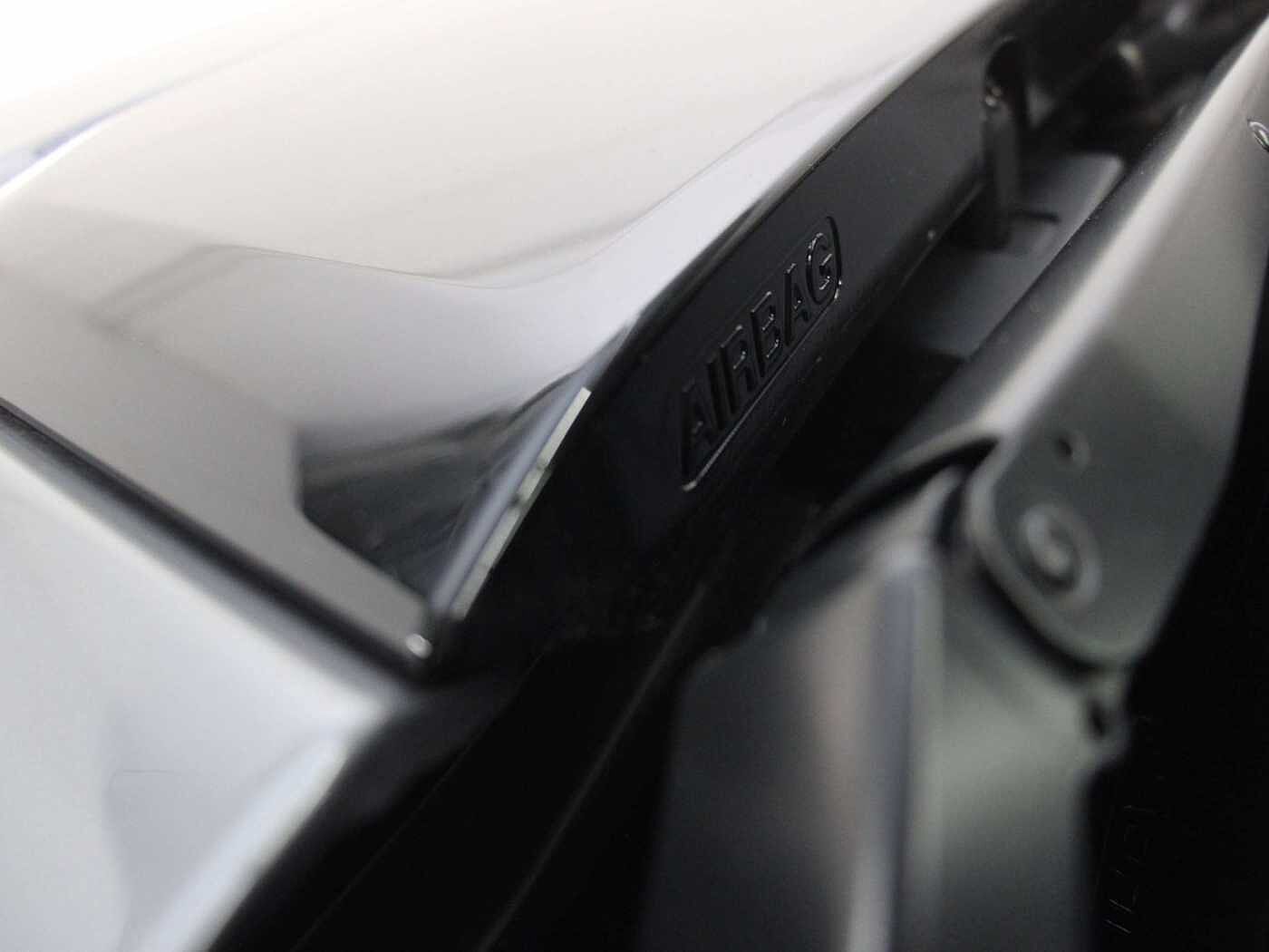 Land Rover Discovery Sport D200 Dynamic SE