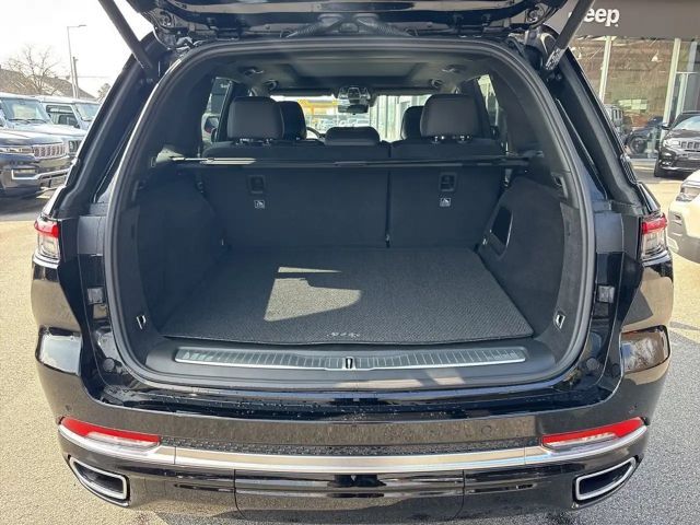 Jeep Grand Cherokee 4xe Summit