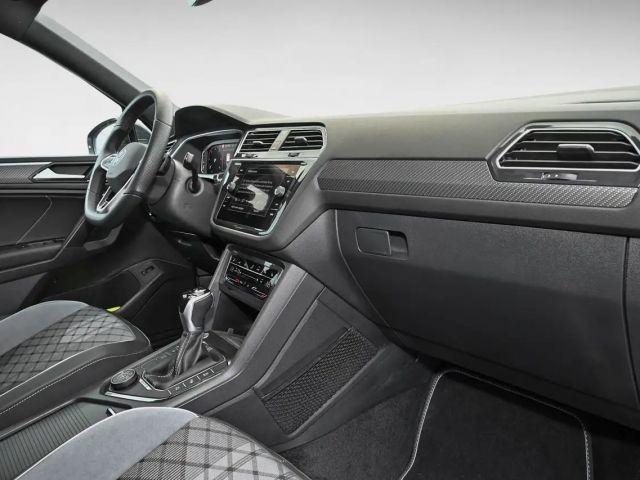 Volkswagen Tiguan 4Motion Allspace DSG R-Line