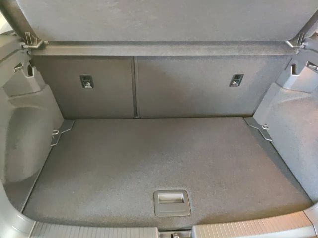 Volkswagen T-Cross 1.0 TSI IQ.Drive Style