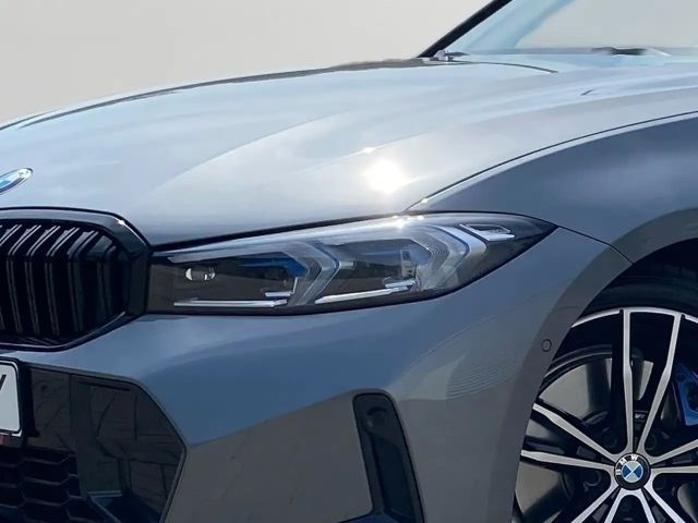 BMW 330 330i M-Sport Sedan