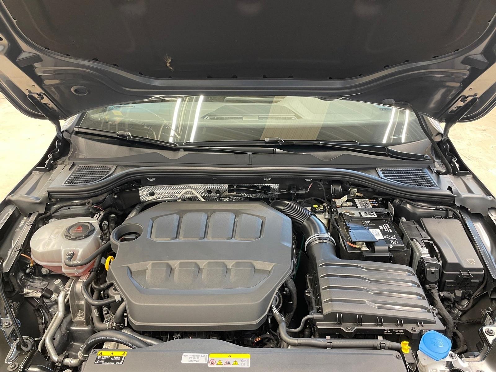 Volkswagen Golf 2.0 TSI GTI Golf VIII