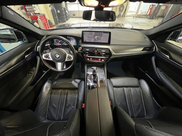 BMW 530 530d M-Sport xDrive