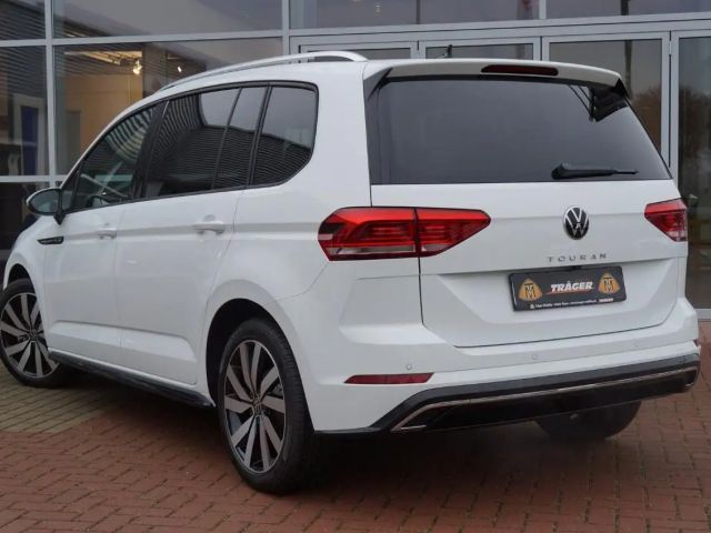 Volkswagen Touran 1.5 TSI DSG R-Line