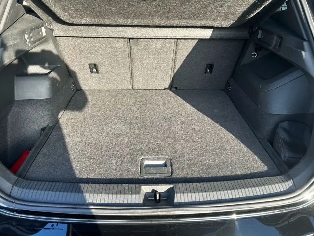 Volkswagen Tiguan 1.5 eTSI DSG