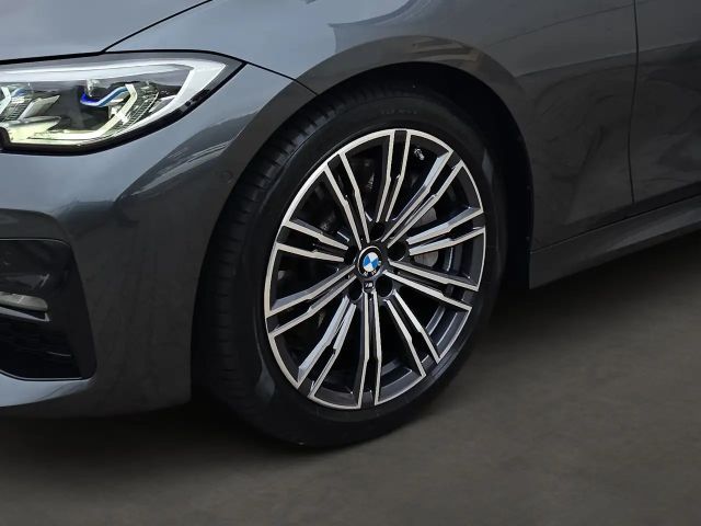 BMW 330 330i M-Sport Sedan