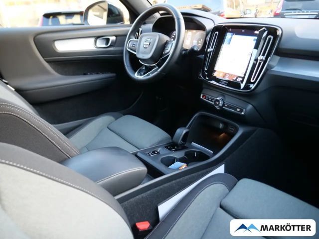 Volvo XC40 Core Recharge T4