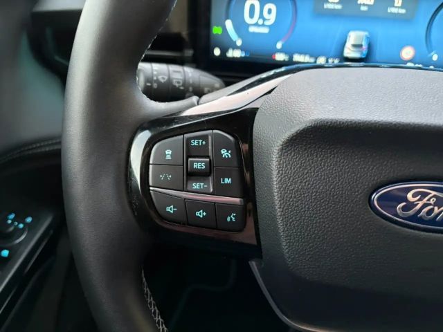 Ford Puma EcoBoost Titanium