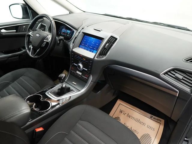 Ford Galaxy 2.0 EcoBl. "Titanium" 7SITZ*LED*DAB*R-KAM