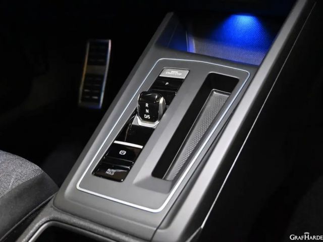 Volkswagen Golf 2.0 TDI Golf VIII IQ.Drive Move