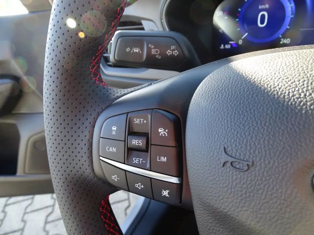 Ford Focus ST Line Wagon