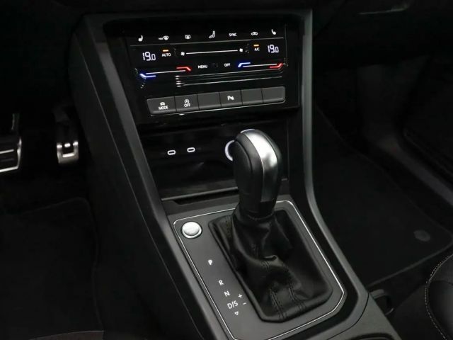 Volkswagen Touran 1.5 TSI DSG