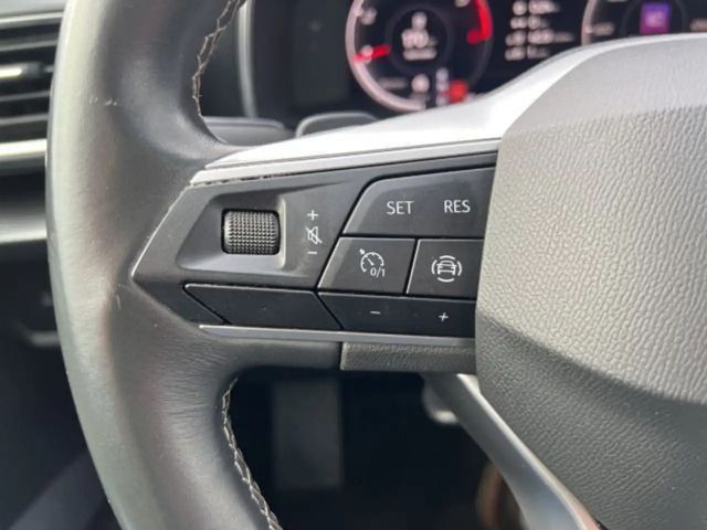 Seat Leon 2.0 TDI DSG Sportstourer Style