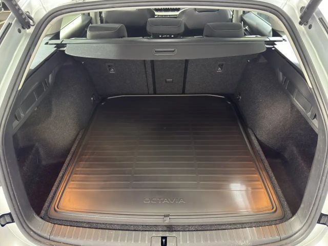 Skoda Octavia Selection