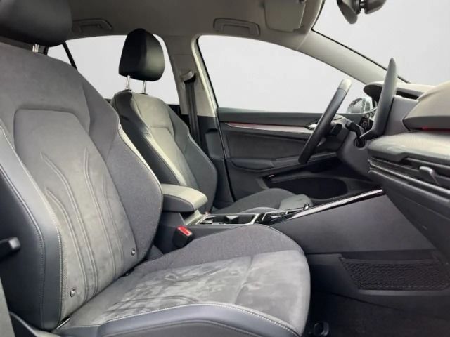 Volkswagen Golf DSG Style