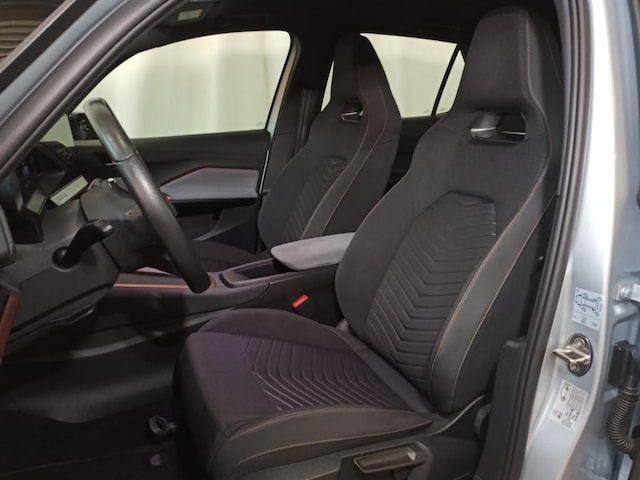 Cupra Born HeadUp Kamera ACC LED LM18