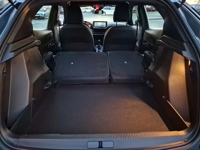 Peugeot 2008 PureTech Style