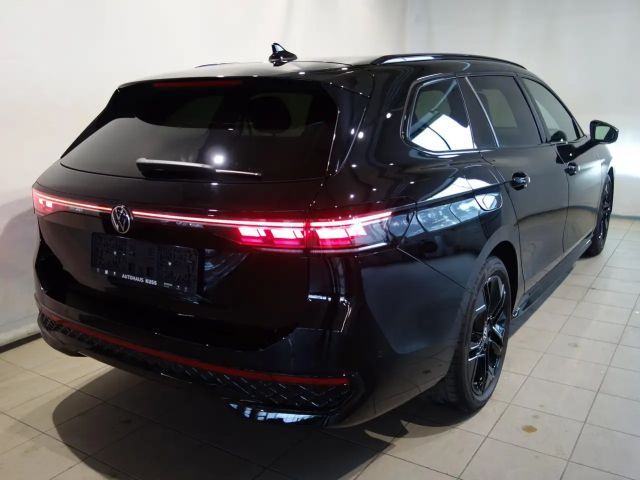 Volkswagen Passat 2.0 TDI DSG R-Line Variant